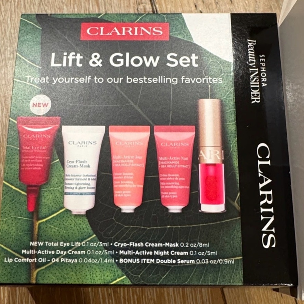 New Clarins Lift & Glow Set - Limited Edition